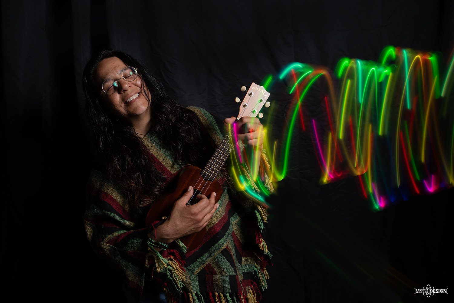 Natasha Oliveras ukelele04